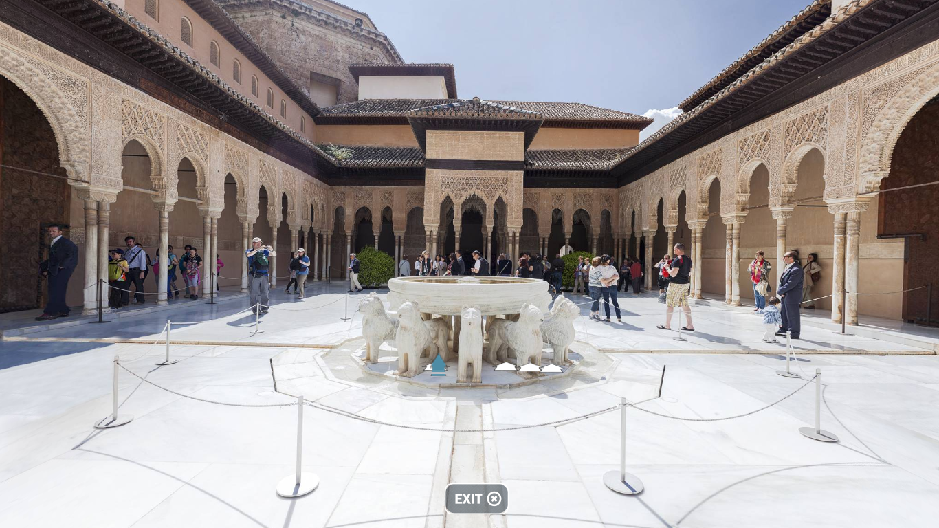 Patio de los Leones